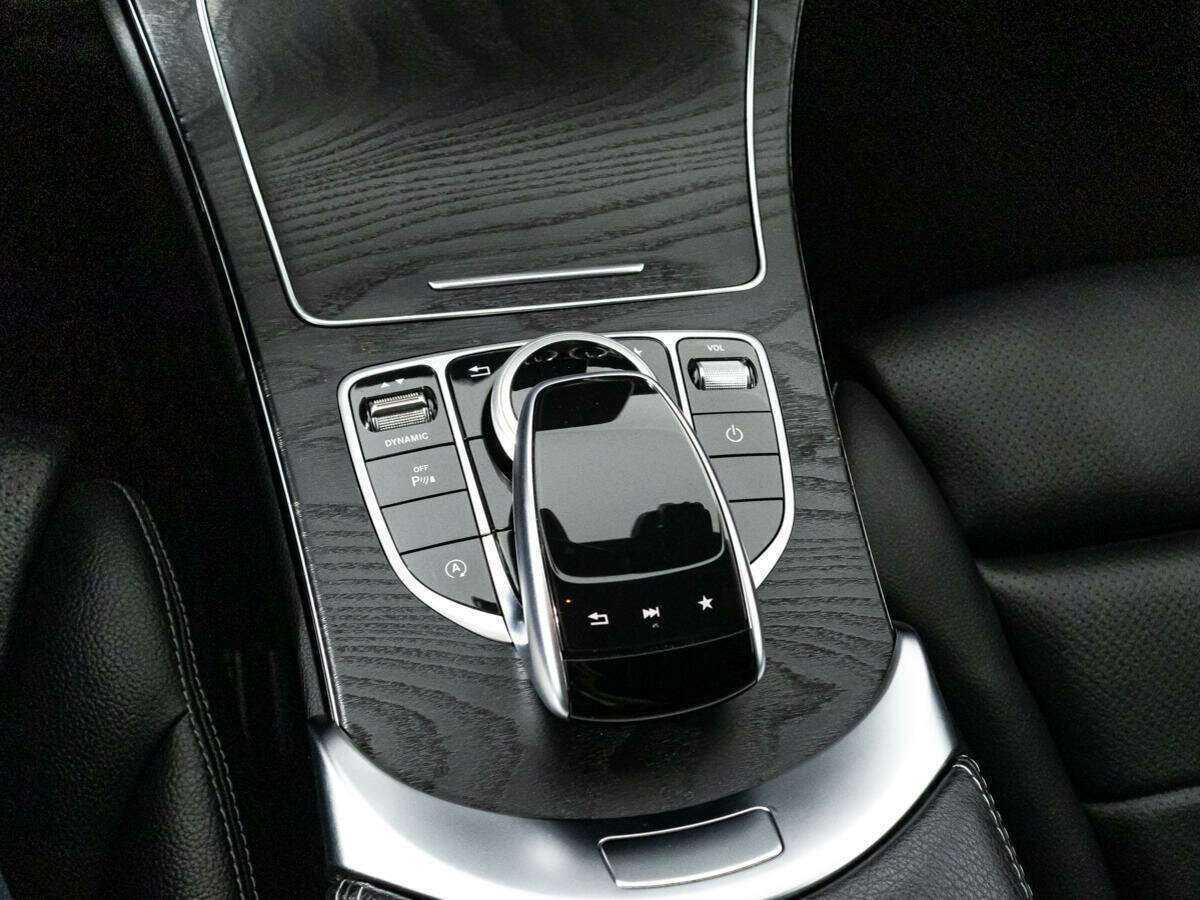 Купить Mercedes-Benz C-Класс с пробегом. Фото: #15