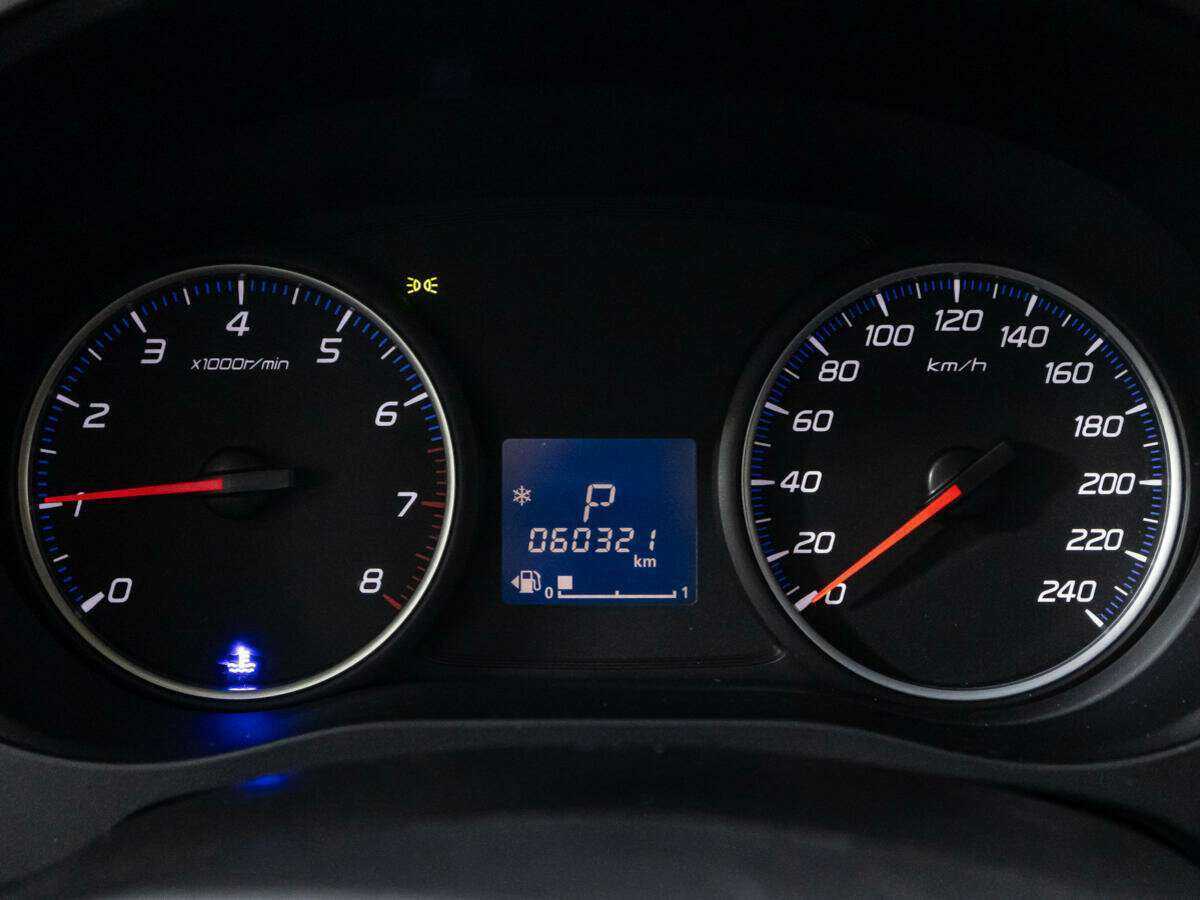 Купить Mitsubishi Outlander с пробегом. Фото: #11