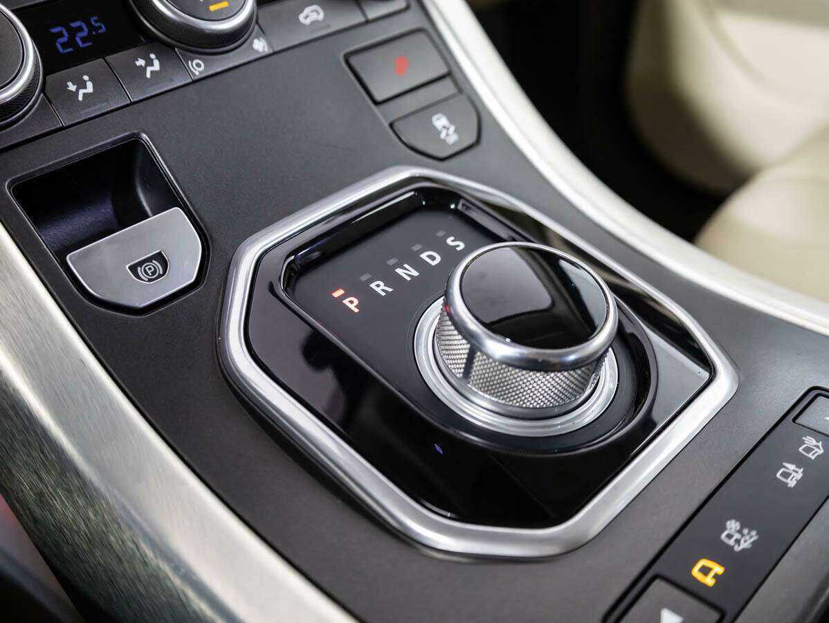 Купить Land Rover Range Rover Evoque с пробегом. Фото: #17