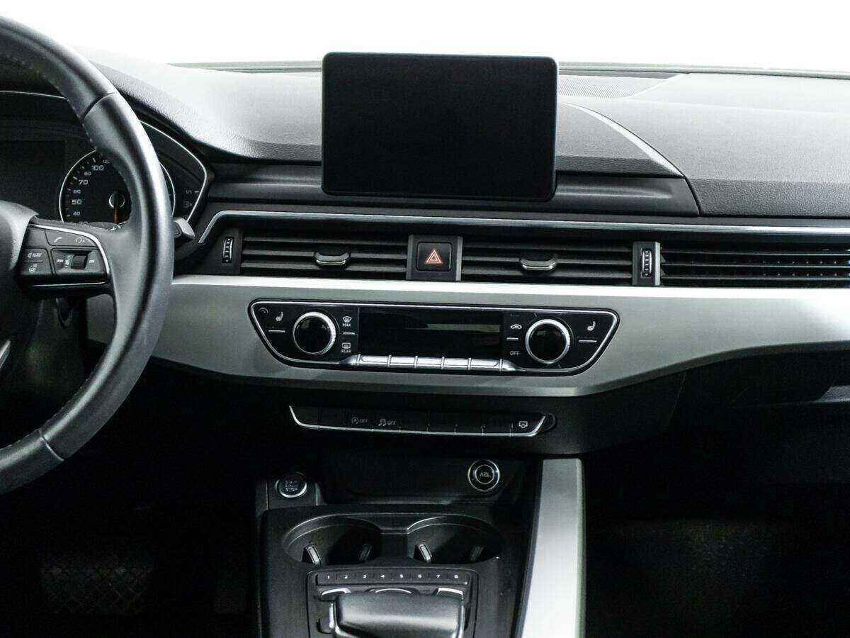 Купить Audi A4 с пробегом. Фото: #13