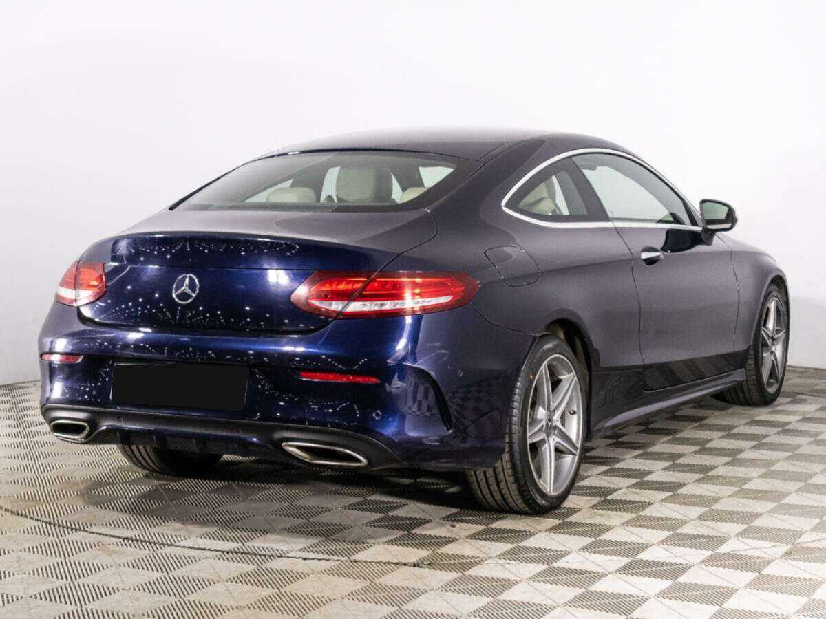 Купить Mercedes-Benz C-Класс с пробегом. Фото: #4