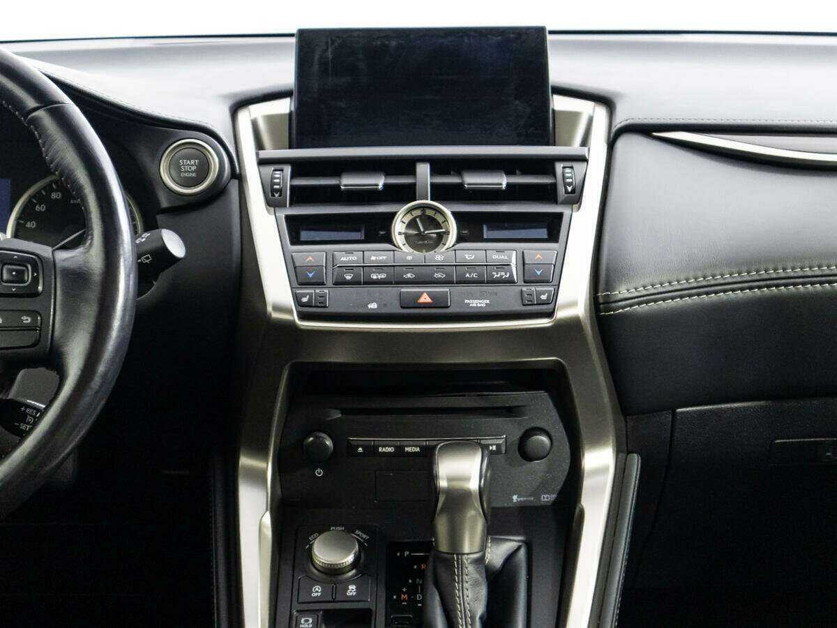 Купить Lexus NX с пробегом. Фото: #13
