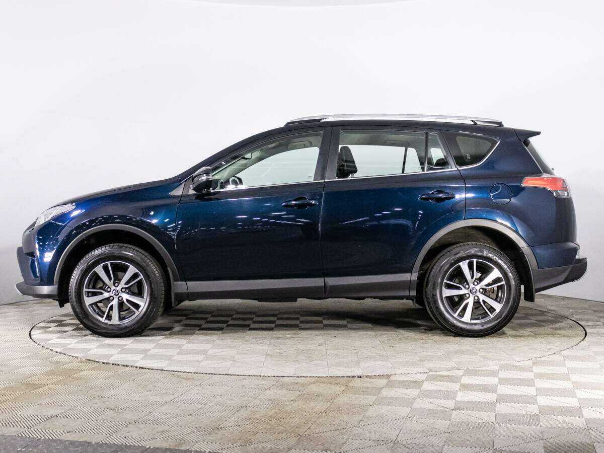 Купить Toyota RAV4 с пробегом. Фото: #7