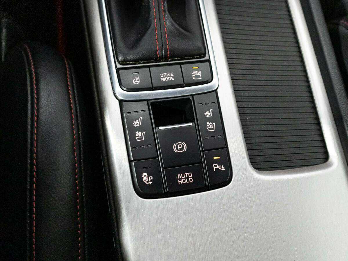 Купить Kia Optima с пробегом. Фото: #19