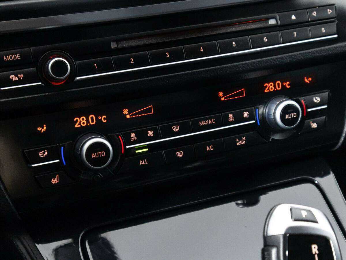 Купить BMW 5 серии с пробегом. Фото: #16