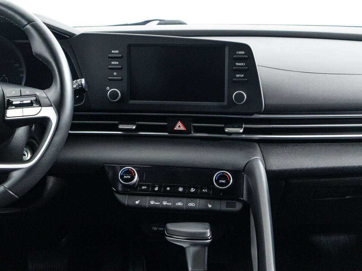 Купить Hyundai Elantra с пробегом. Фото: #13
