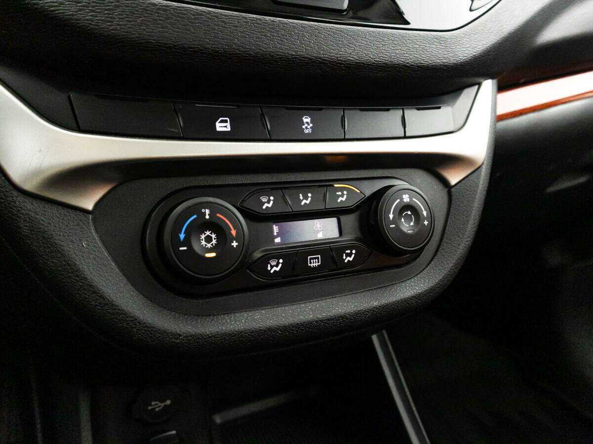 Продажа Б/У Лада (ВАЗ) Веста. Фото: #14