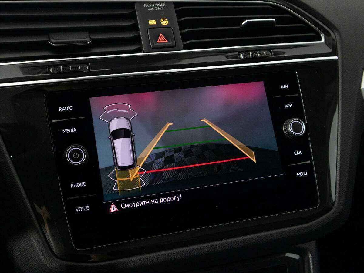 Купить Volkswagen Tiguan с пробегом. Фото: #14