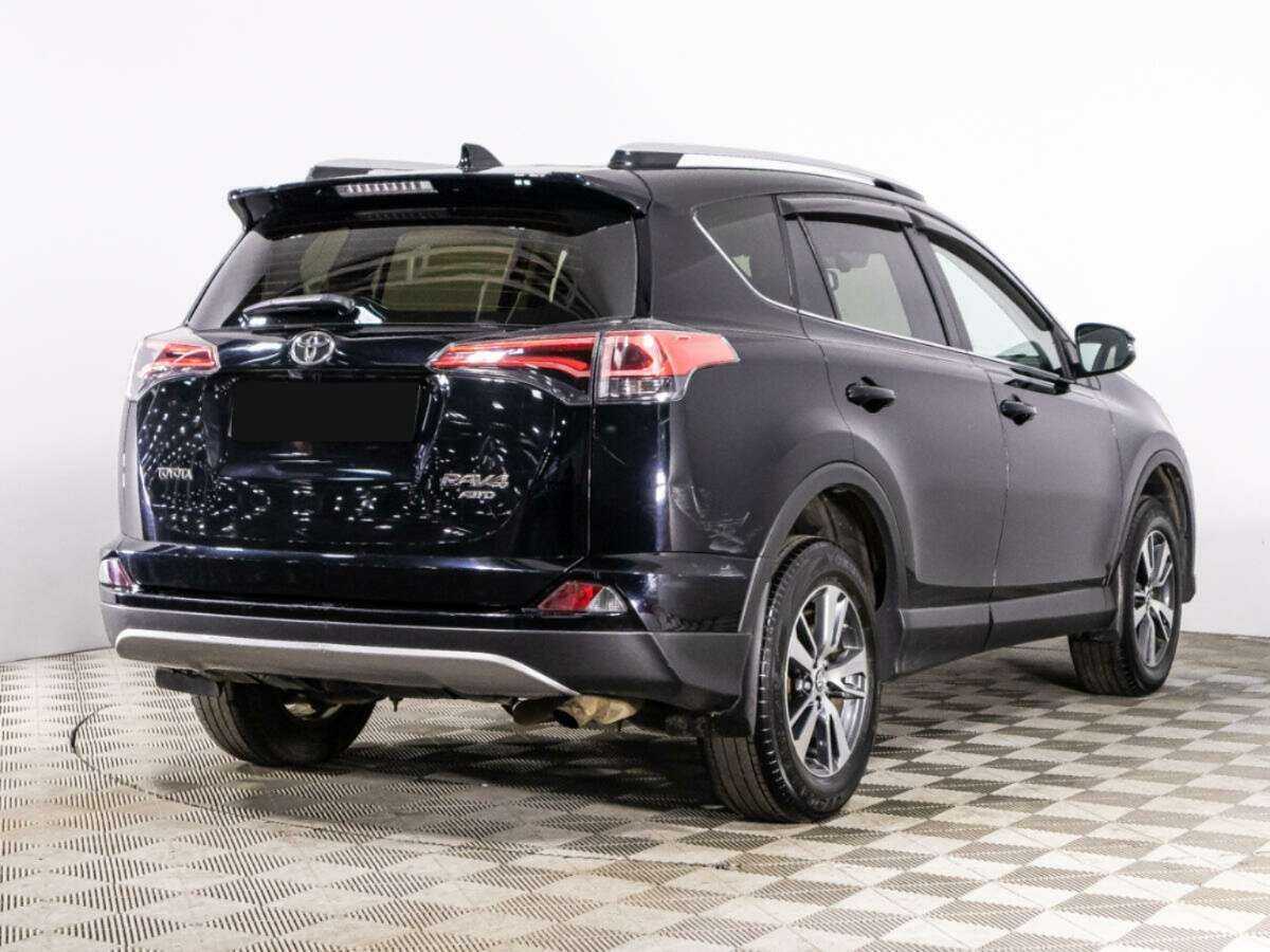 Купить Toyota RAV4 с пробегом. Фото: #4