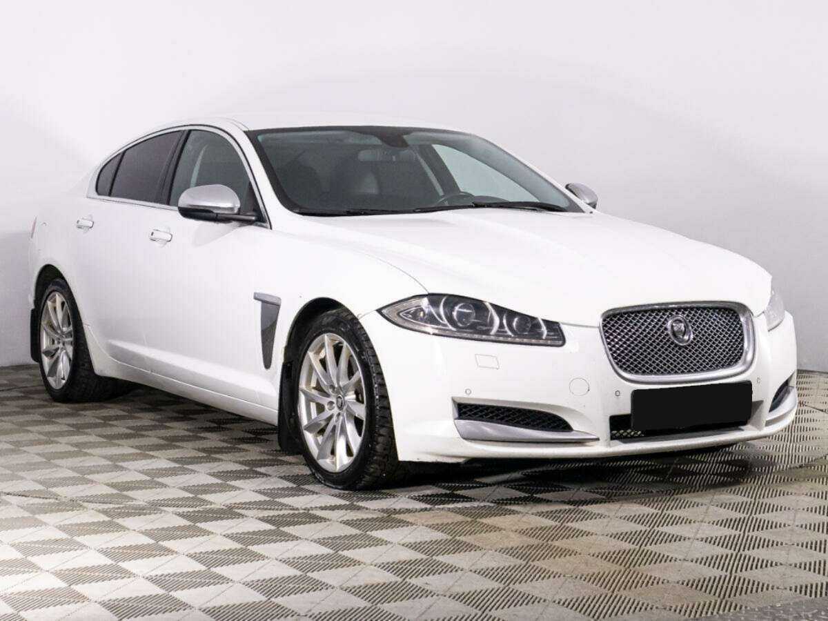 Купить Jaguar XF с пробегом. Фото: #2
