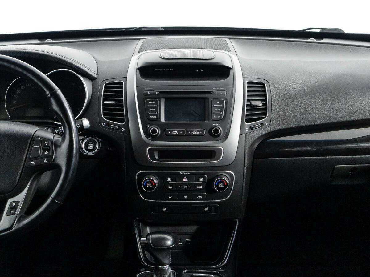 Купить Kia Sorento с пробегом. Фото: #13