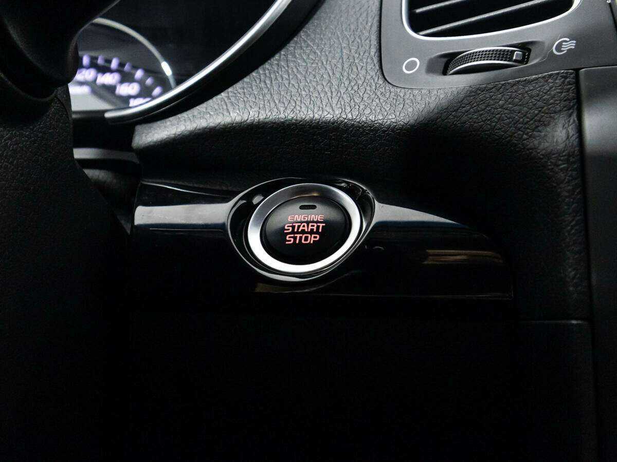 Купить Kia Sorento с пробегом. Фото: #18