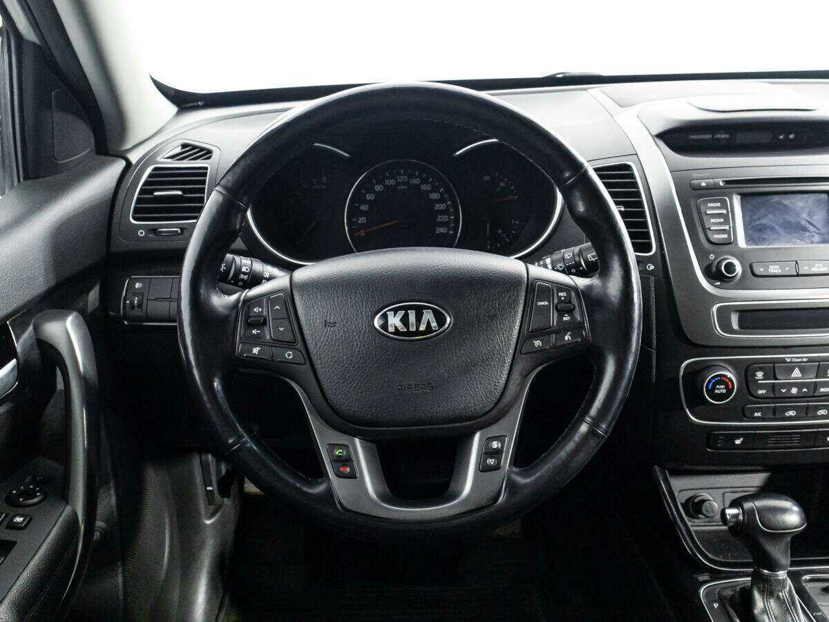 Купить Kia Sorento с пробегом. Фото: #20