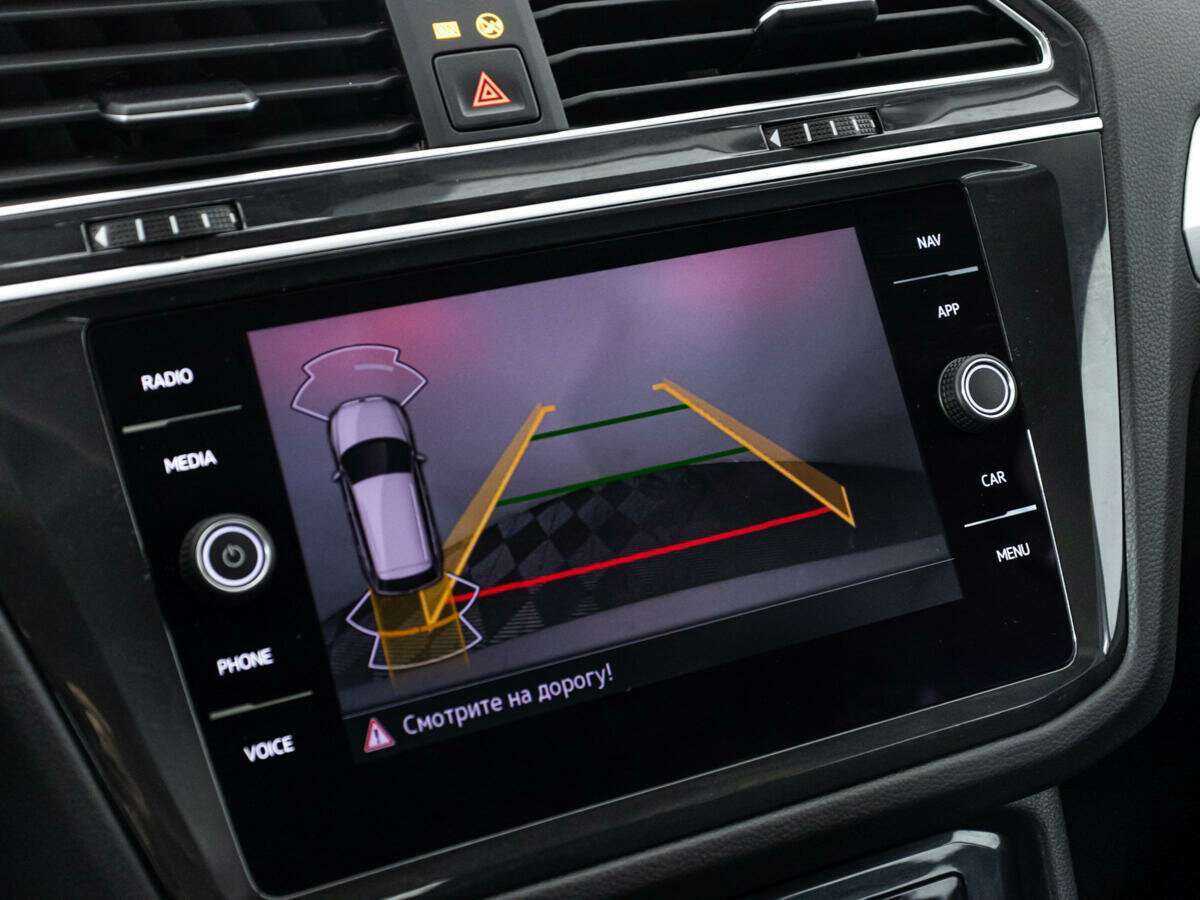 Купить Volkswagen Tiguan с пробегом. Фото: #14