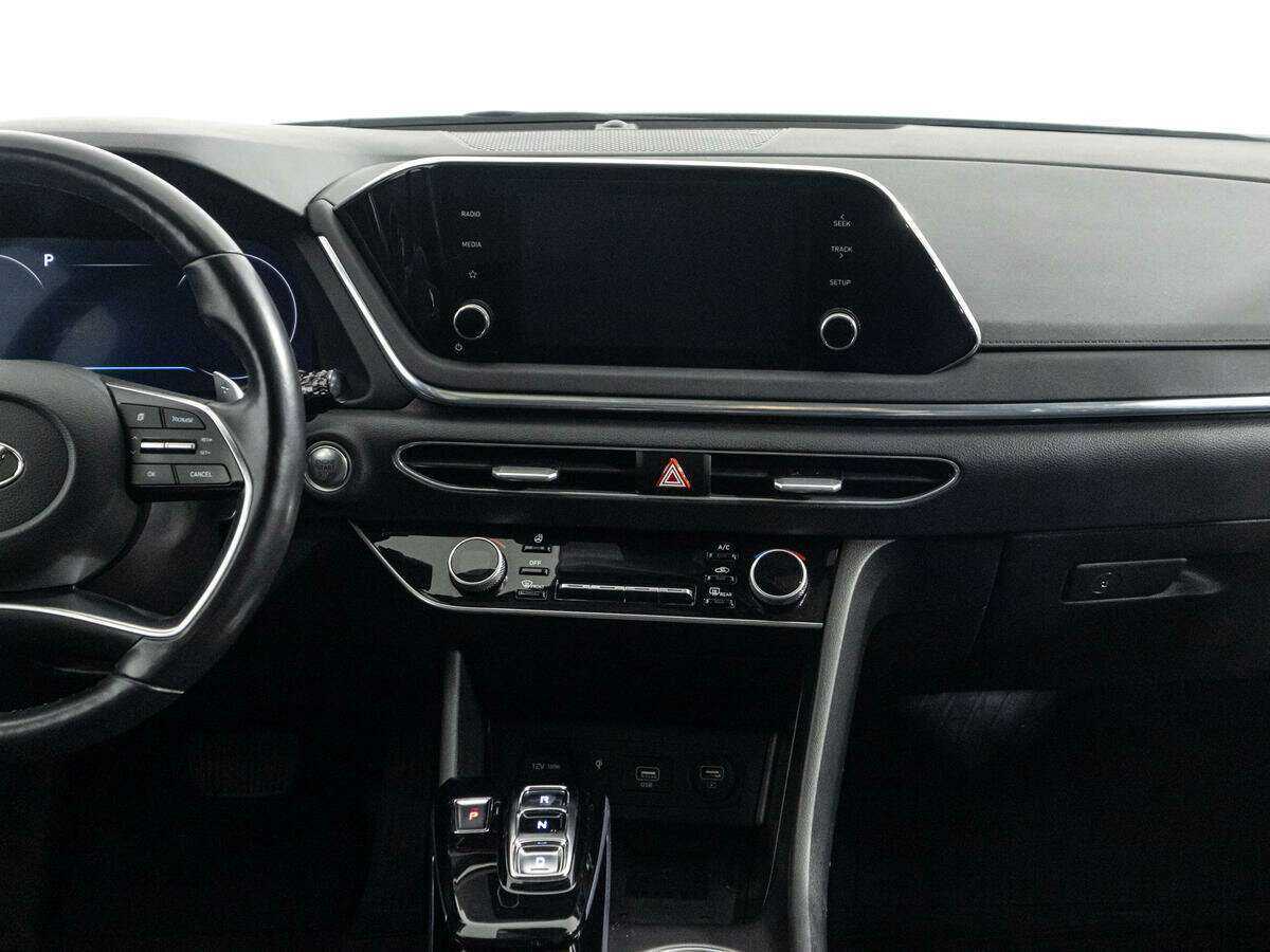 Купить Hyundai Sonata с пробегом. Фото: #12