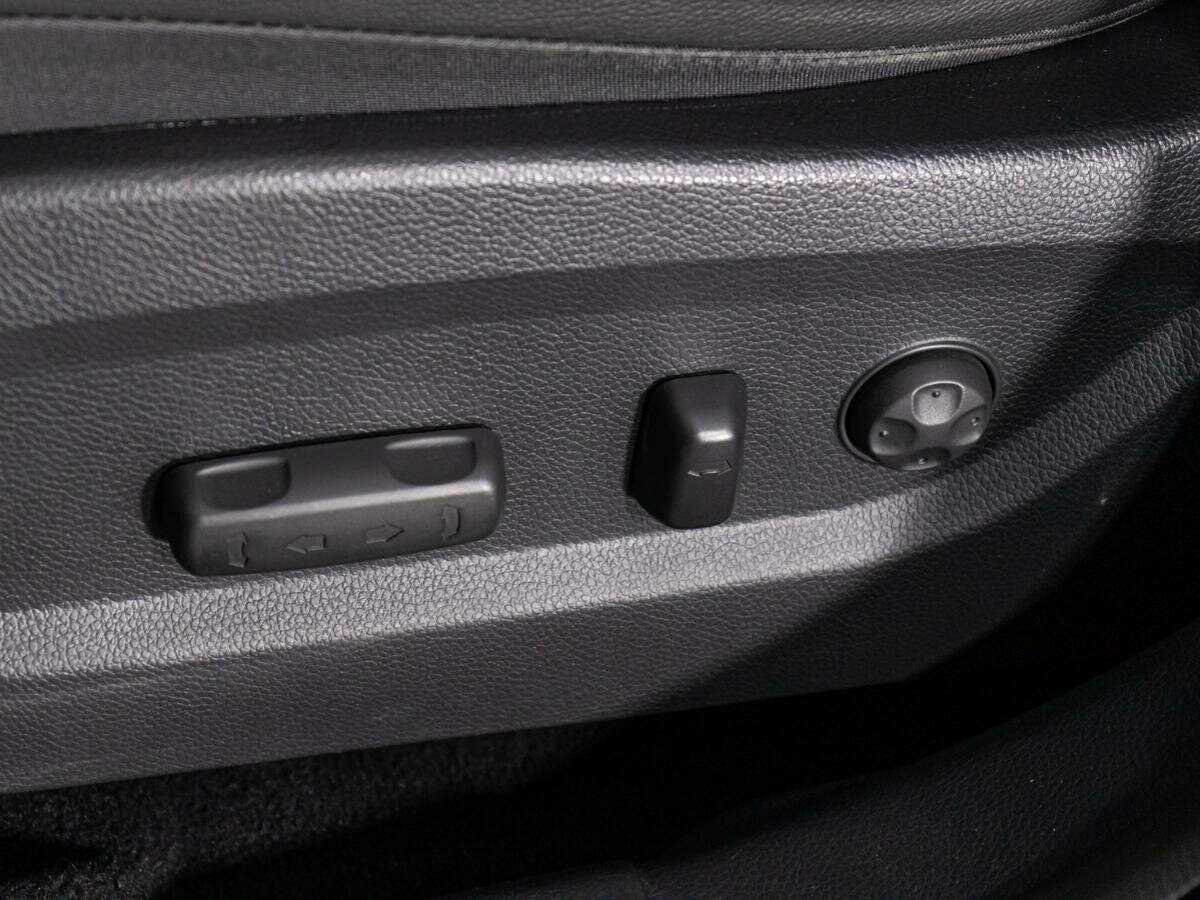 Купить Hyundai Santa Fe с пробегом. Фото: #16