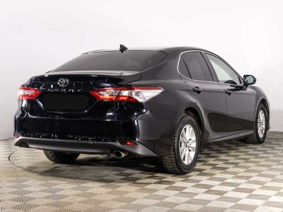 Купить Toyota Camry с пробегом. Фото: #4