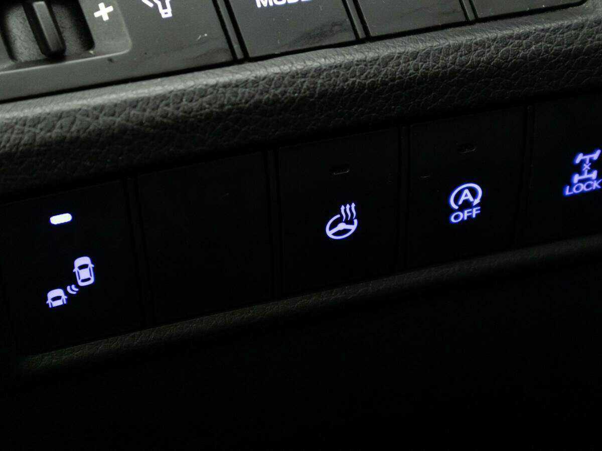 Купить Hyundai Santa Fe с пробегом. Фото: #18