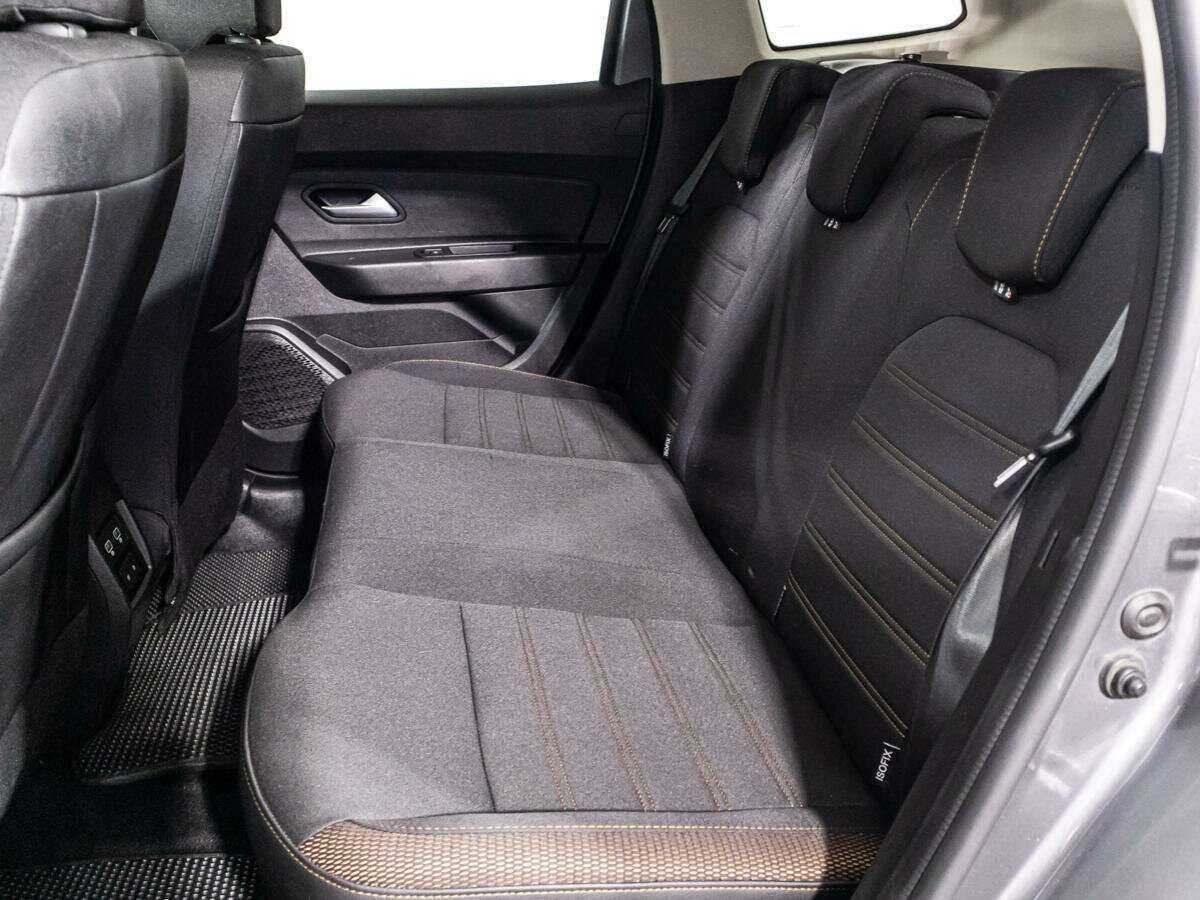 Купить Renault Duster с пробегом. Фото: #9