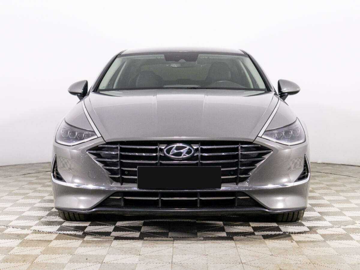 Купить Hyundai Sonata с пробегом. Фото: #1