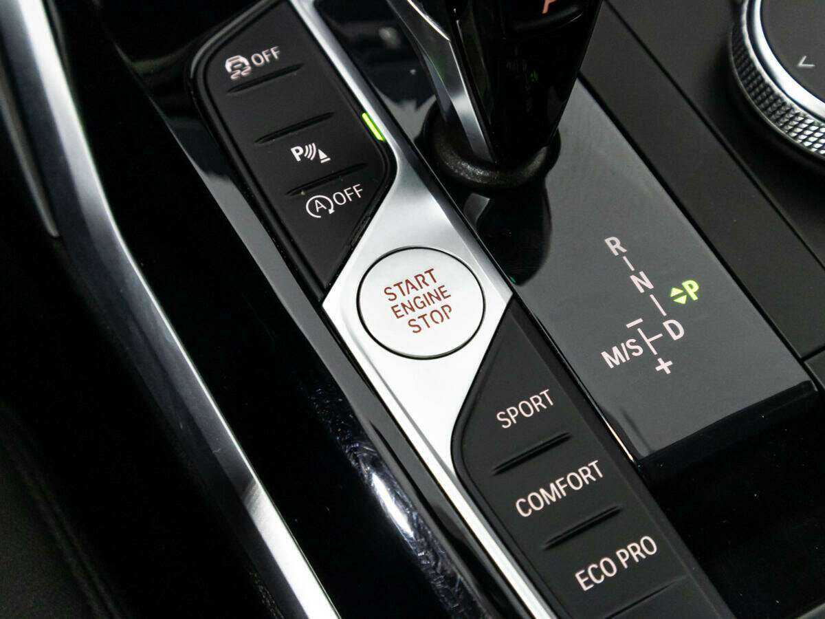 Купить BMW 3 серии с пробегом. Фото: #18