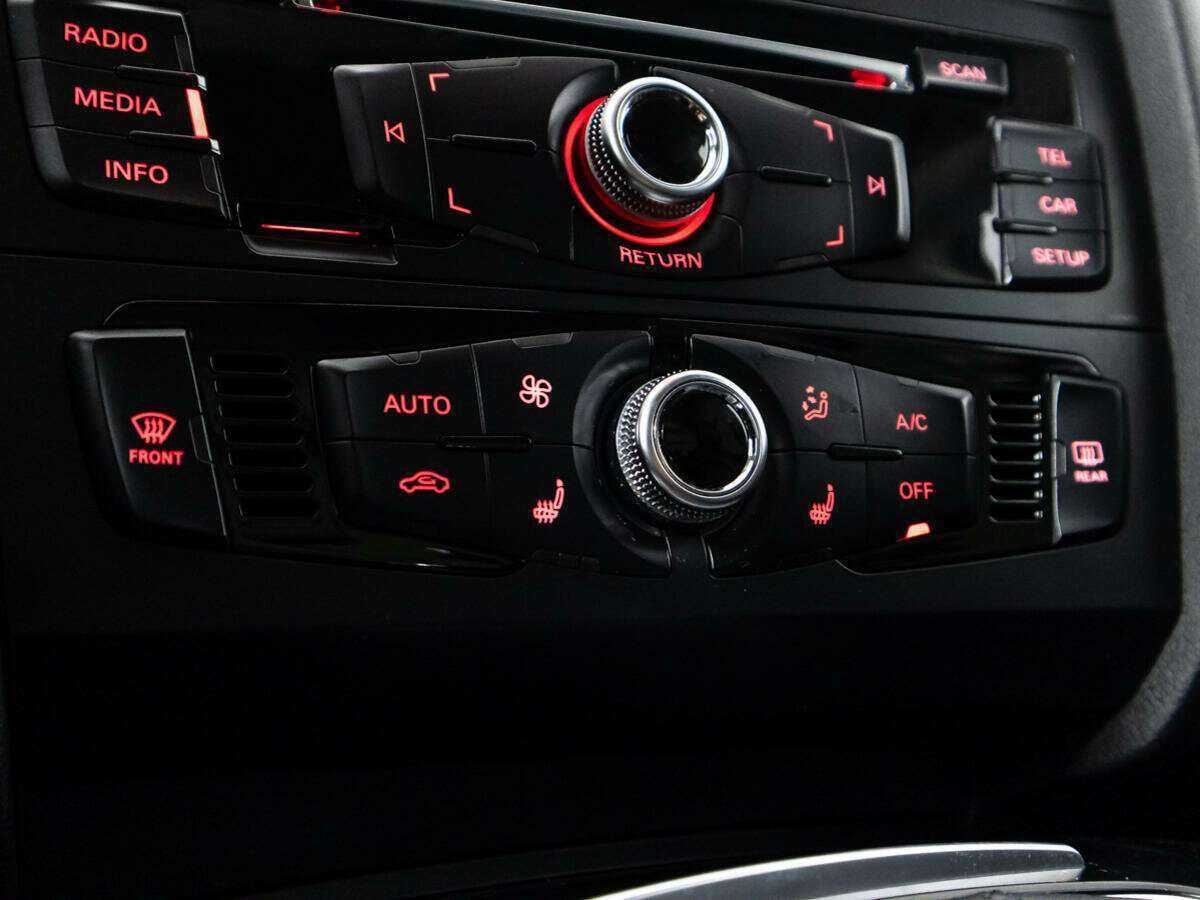 Купить Audi A4 с пробегом. Фото: #15