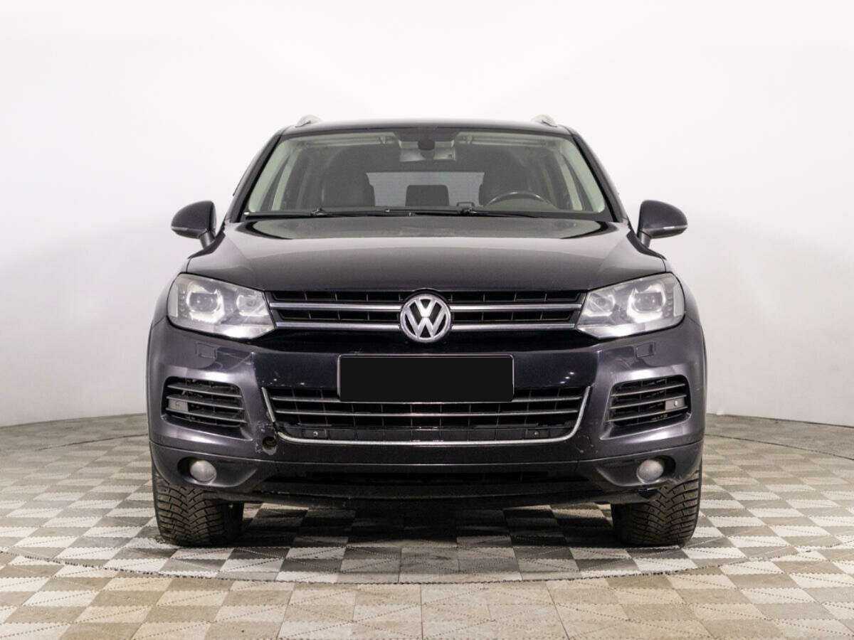 Купить Volkswagen Touareg с пробегом. Фото: #1