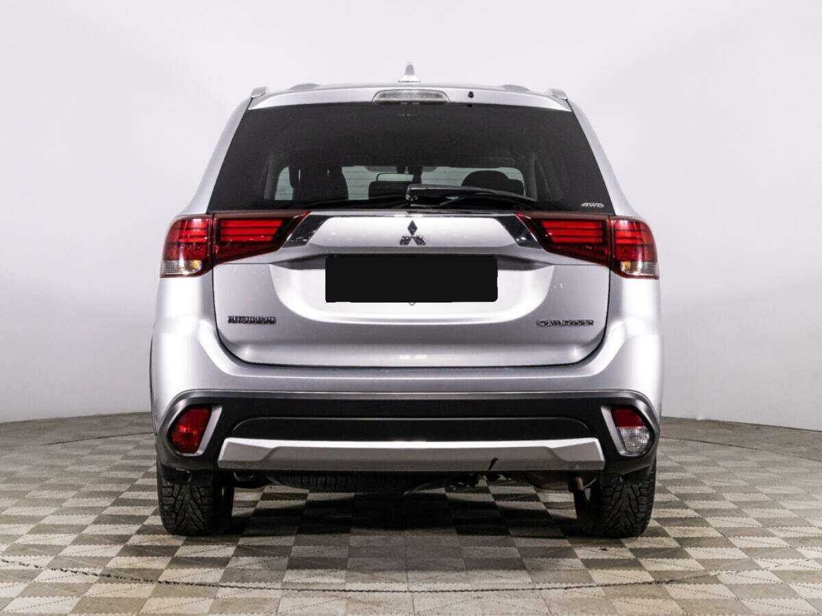 Купить Mitsubishi Outlander с пробегом. Фото: #5