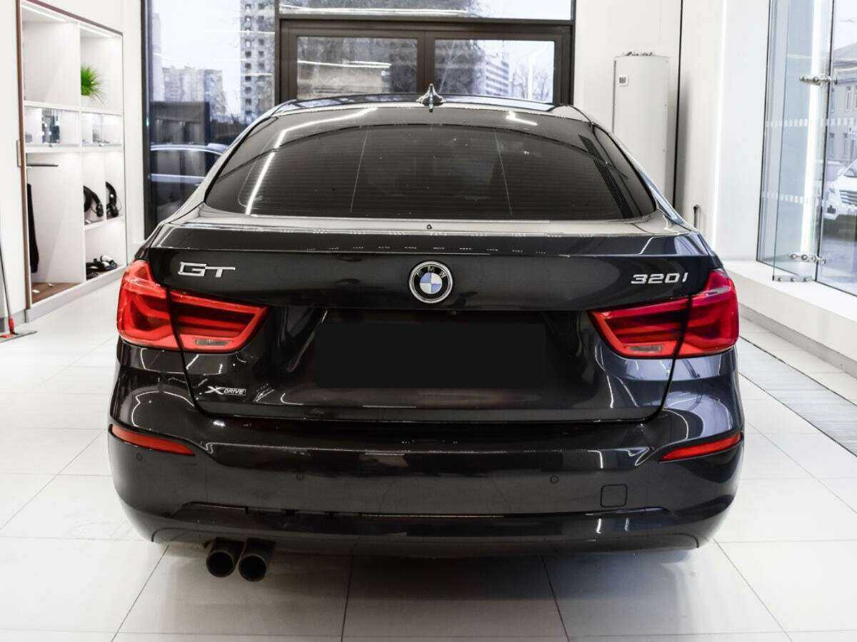 Купить BMW 3 серии с пробегом. Фото: #2