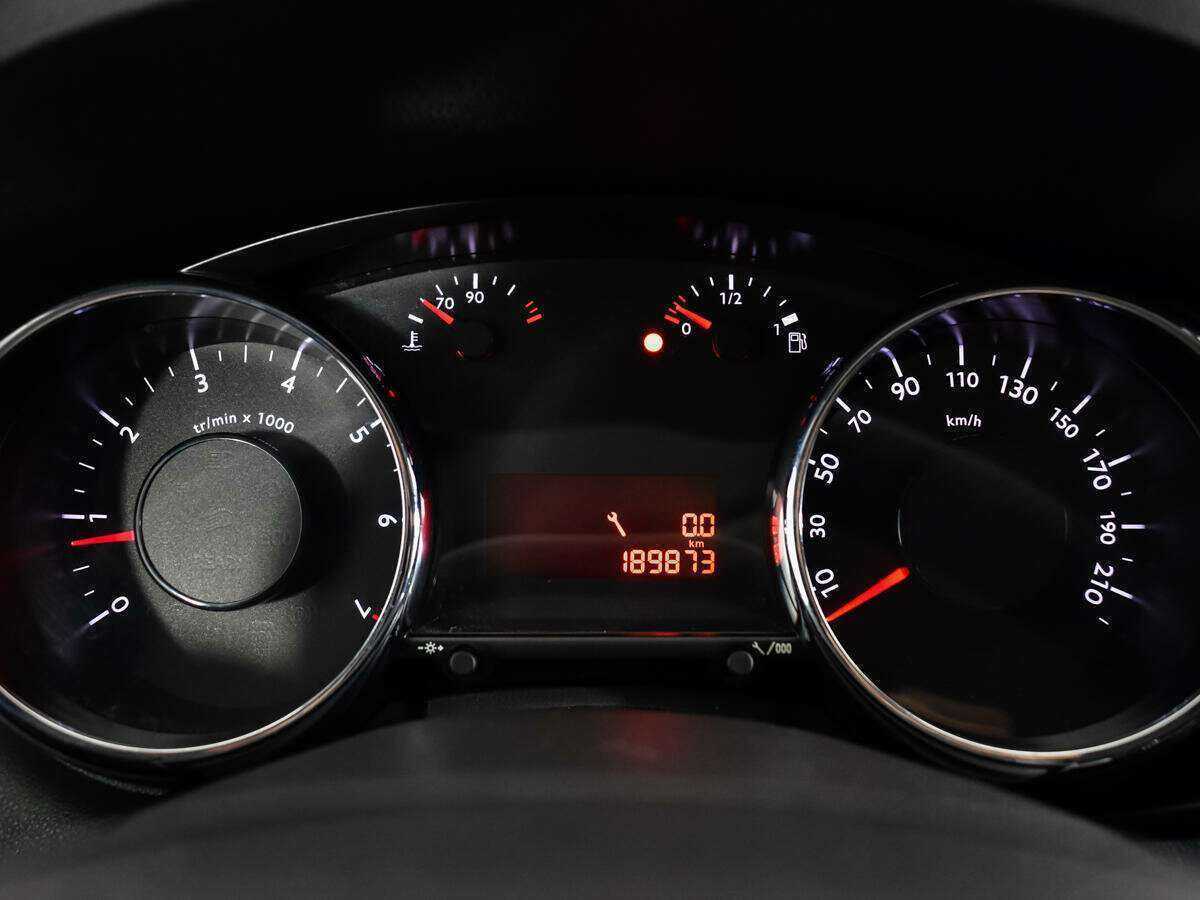 Продажа Б/У Пежо 3008. Фото: #10