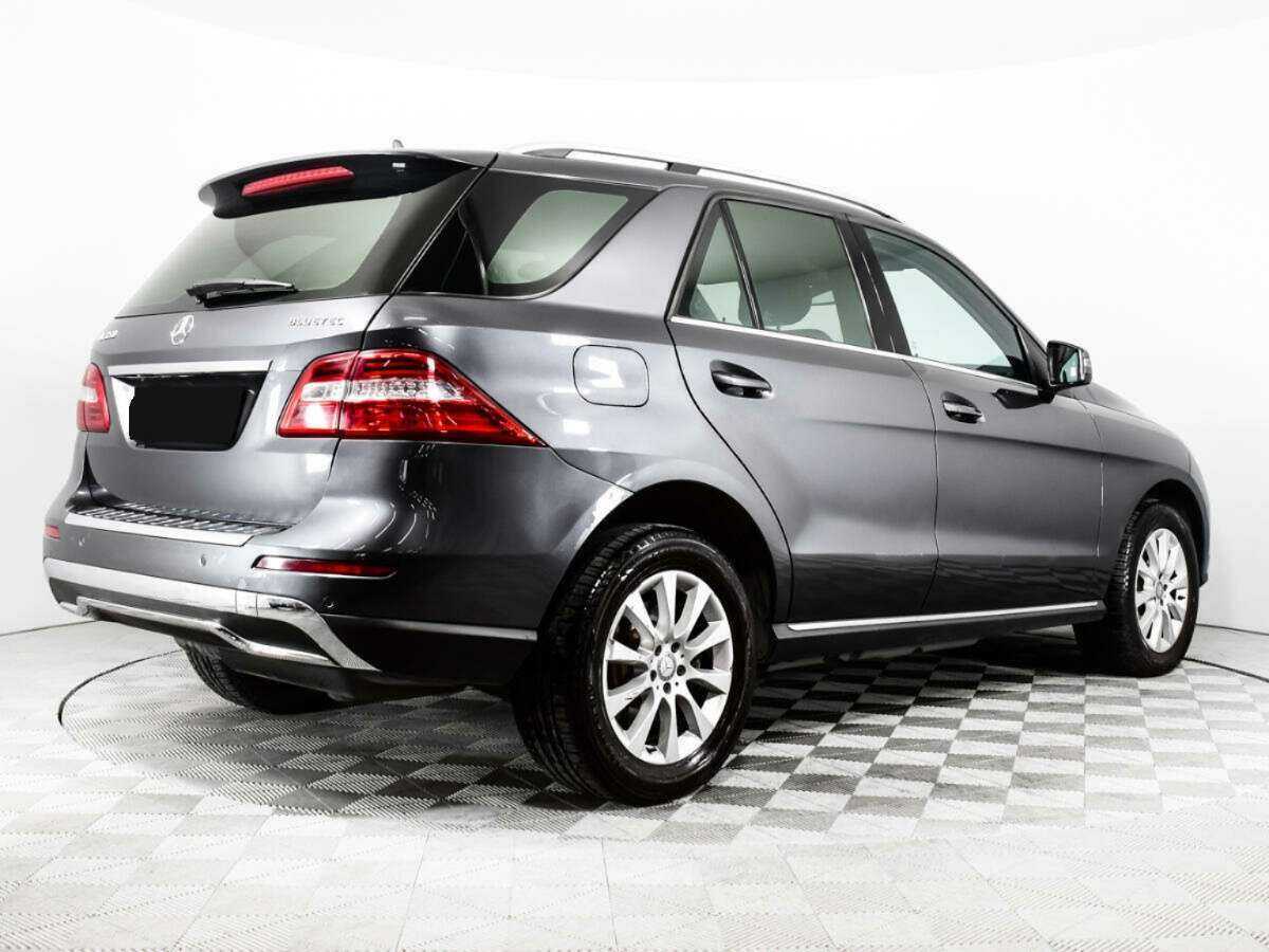 Купить Mercedes-Benz M-Класс с пробегом. Фото: #4