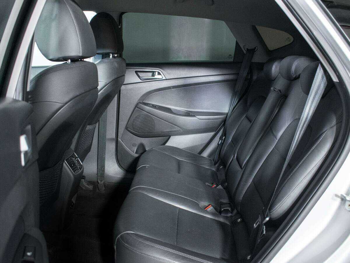 Купить Hyundai Tucson с пробегом. Фото: #9