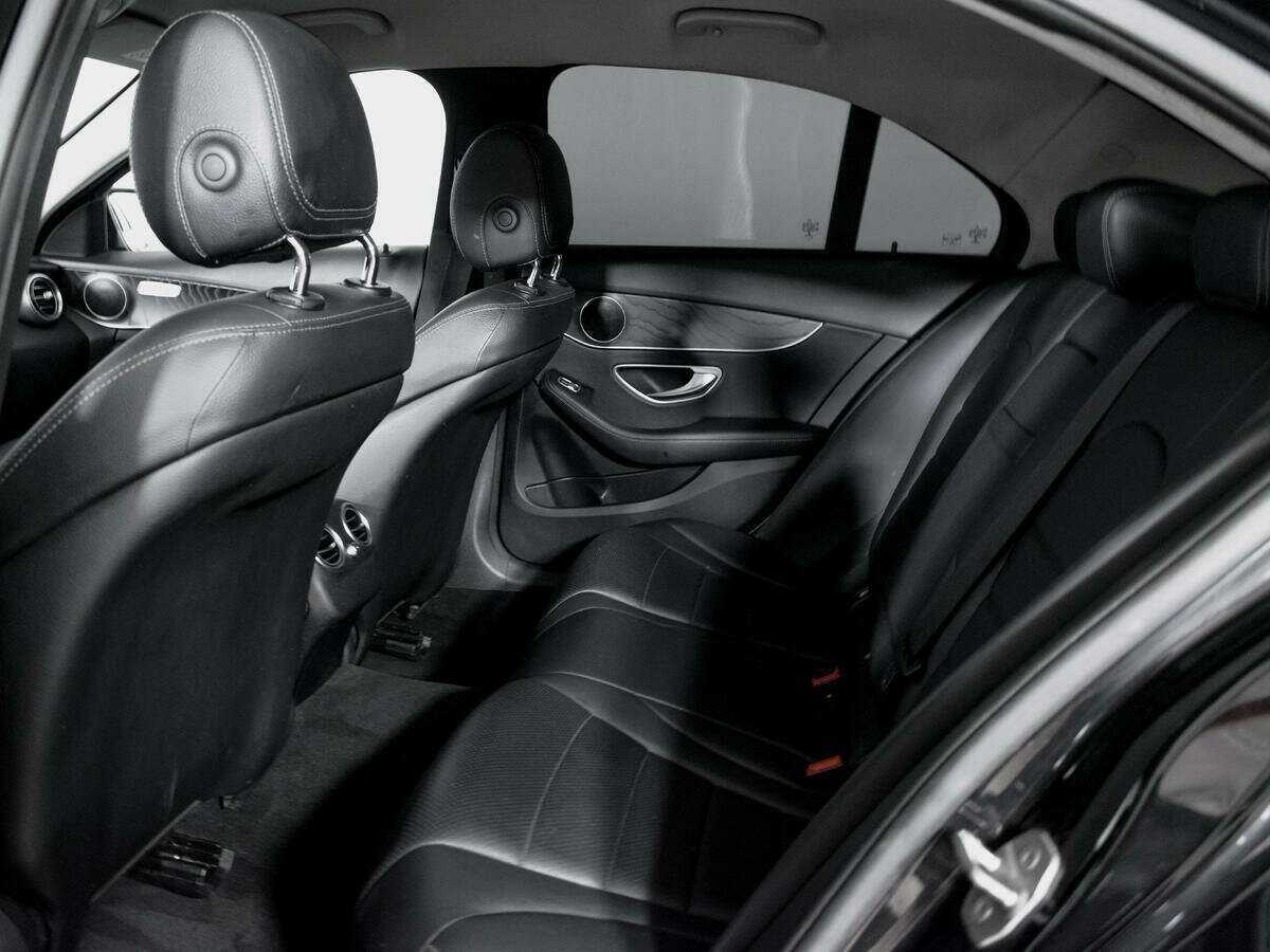 Купить Mercedes-Benz C-Класс с пробегом. Фото: #9