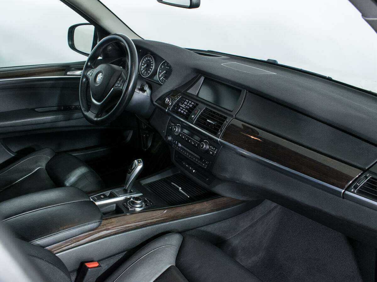 Купить BMW X5 с пробегом. Фото: #8