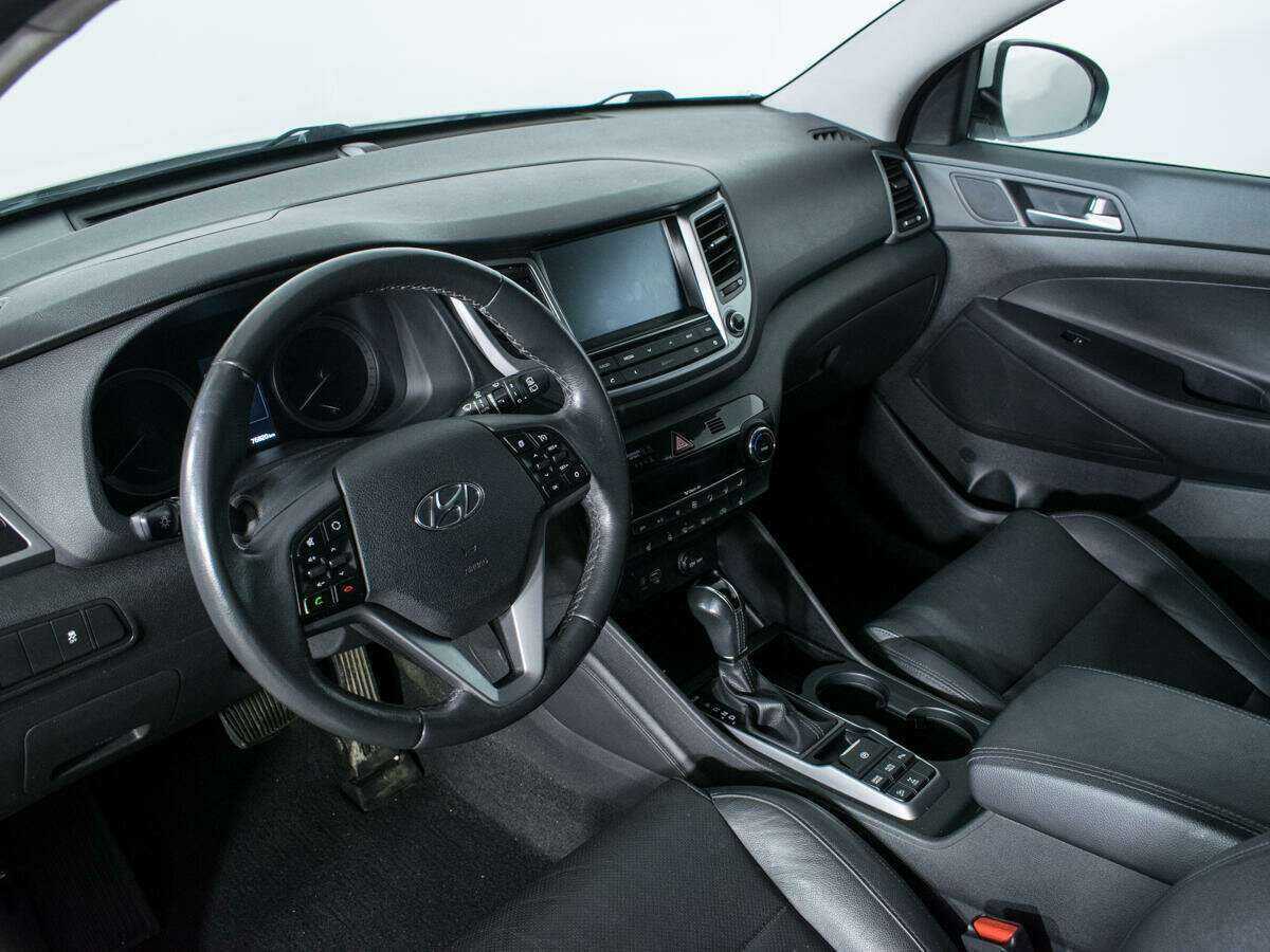 Купить Hyundai Tucson с пробегом. Фото: #12