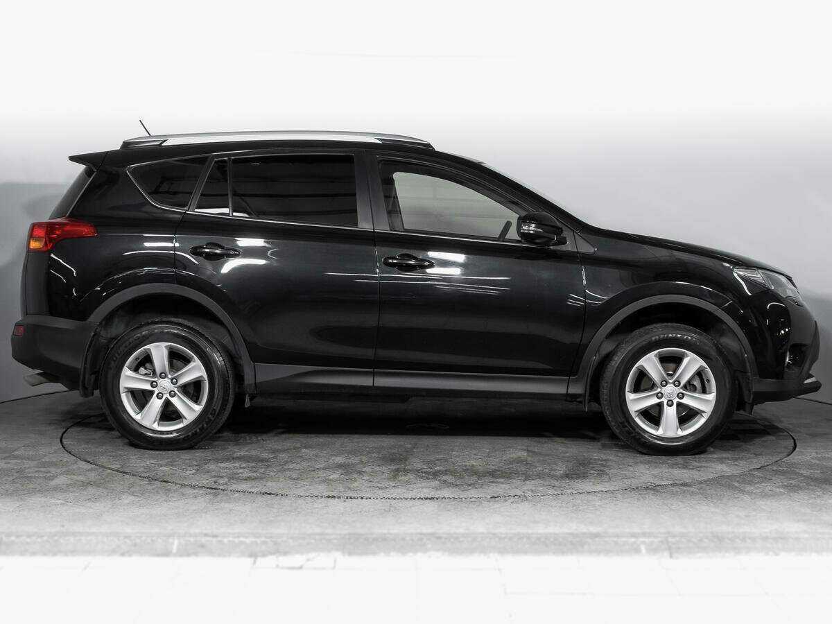 Купить Toyota RAV4 с пробегом. Фото: #3