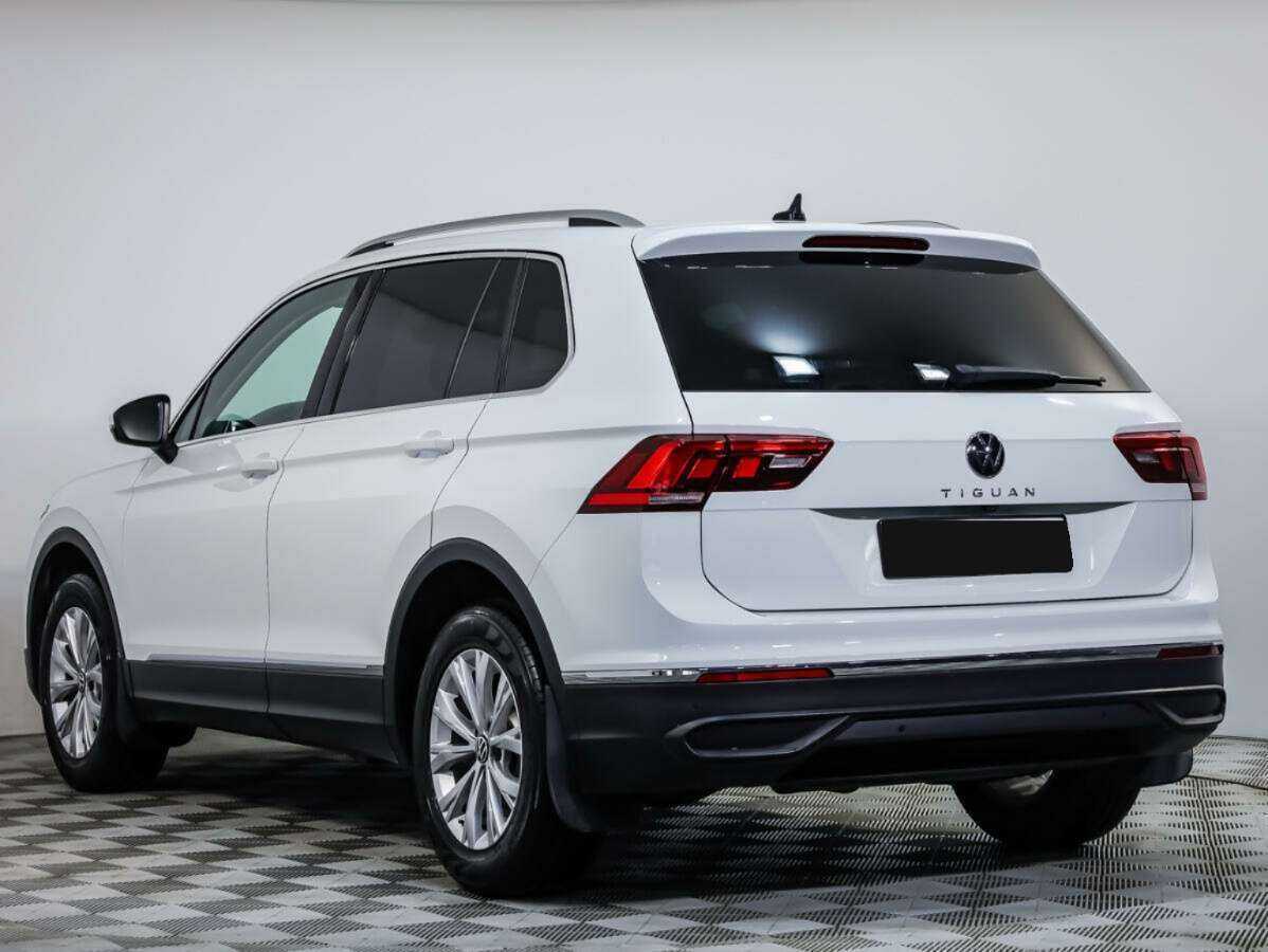 Купить Volkswagen Tiguan с пробегом. Фото: #5