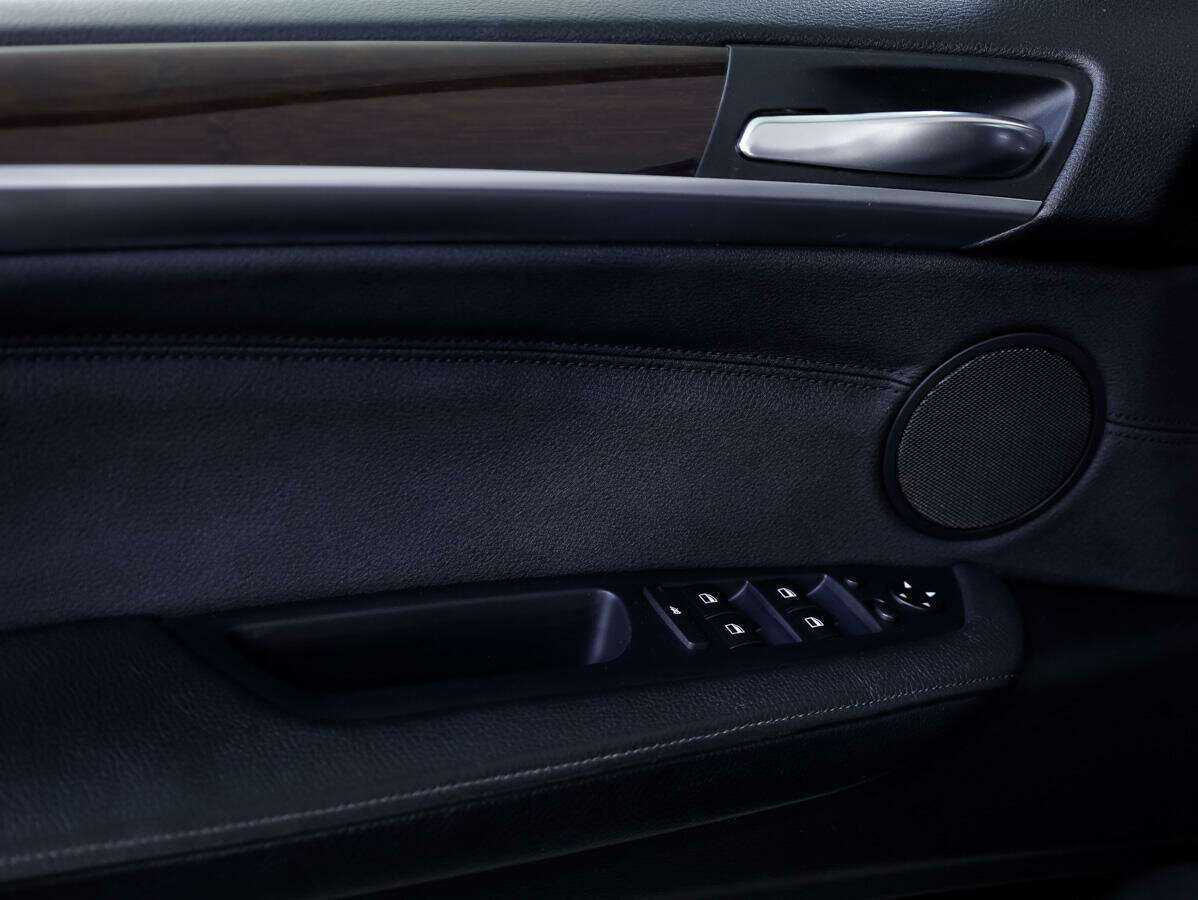 Купить BMW X5 с пробегом. Фото: #22
