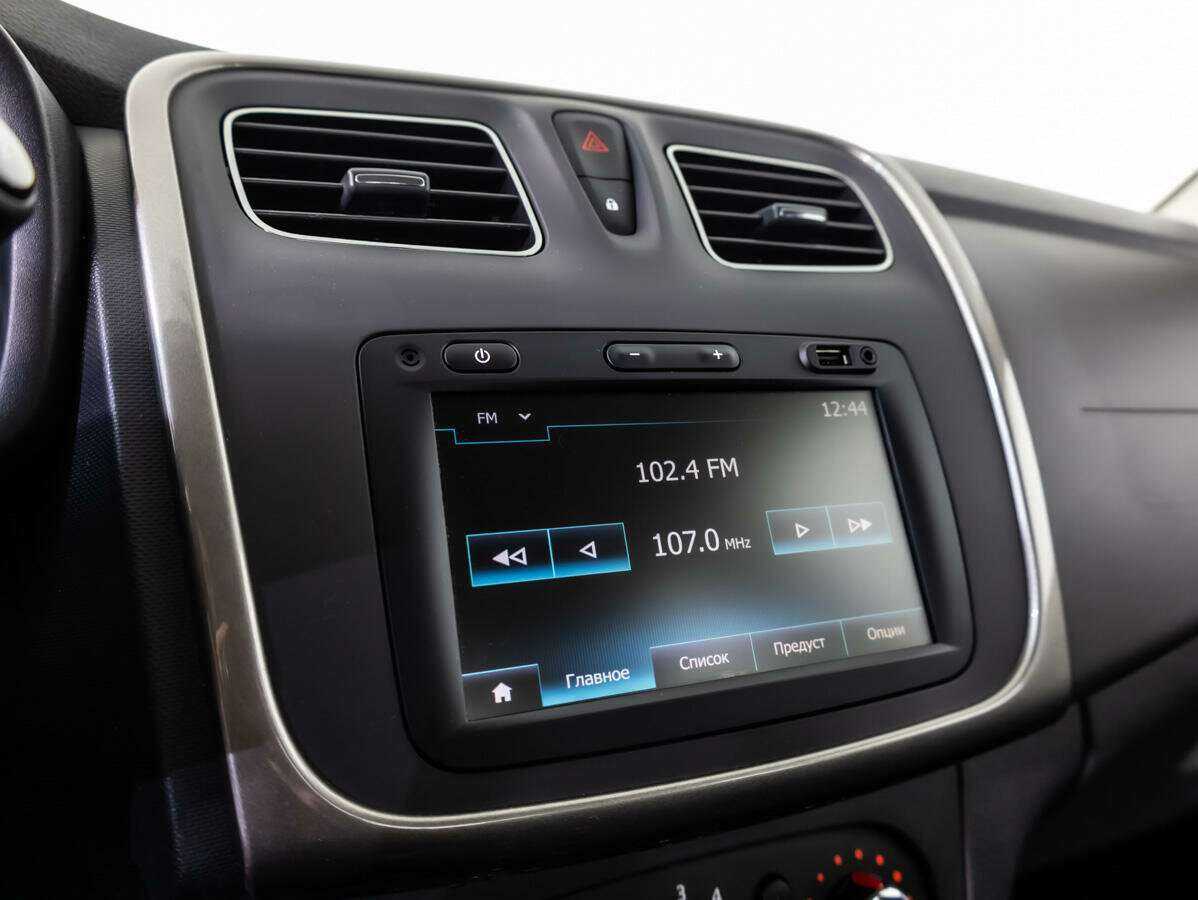 Продажа Б/У Рено Логан. Фото: #11