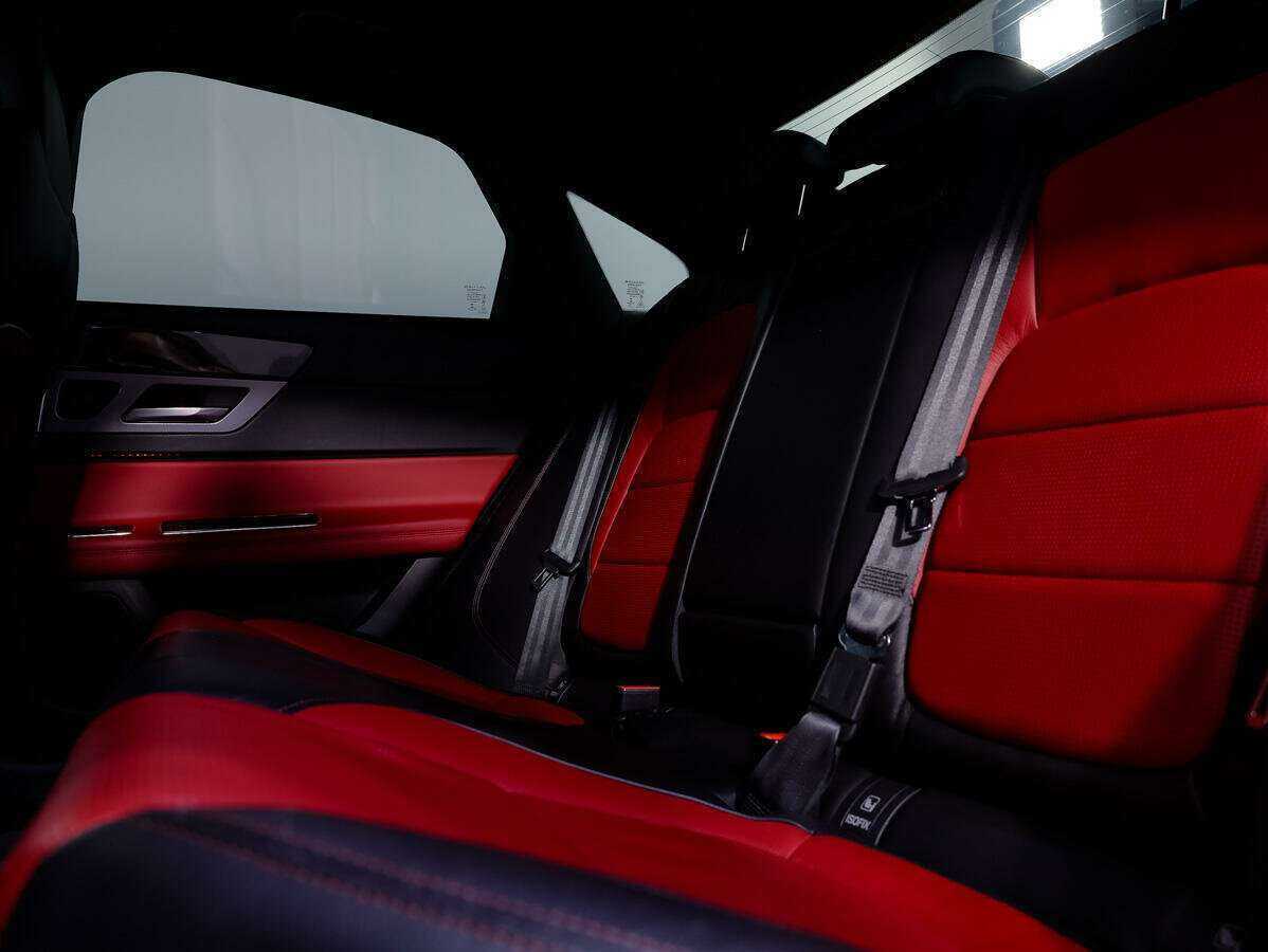 Купить Jaguar XF с пробегом. Фото: #13