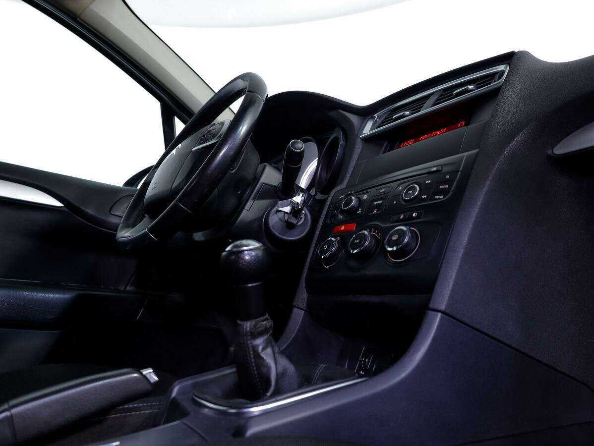 Купить Citroen C4 с пробегом. Фото: #19