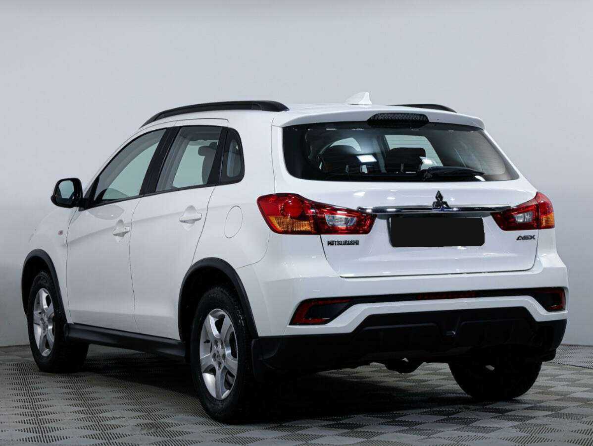Купить Mitsubishi ASX с пробегом. Фото: #5