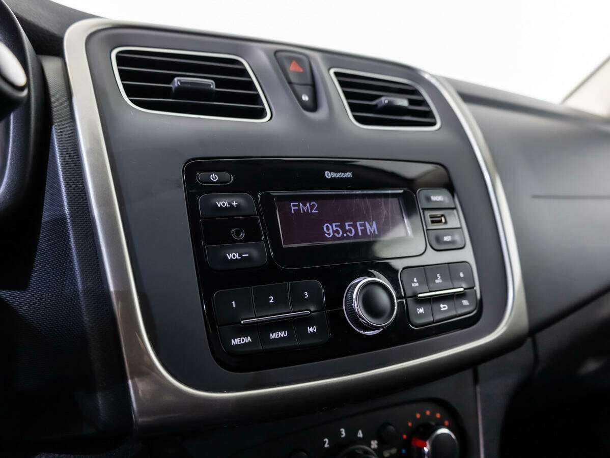 Продажа Б/У Рено Логан. Фото: #11