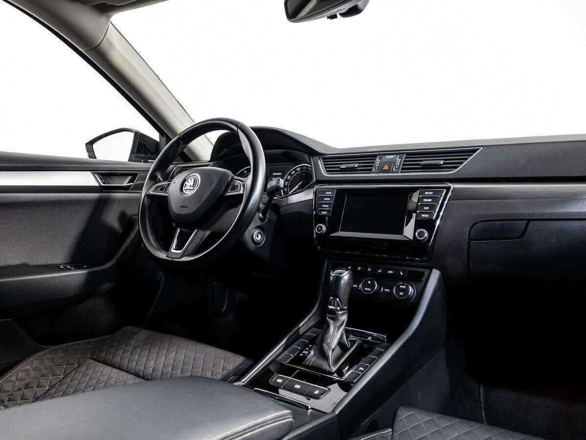 Купить Skoda Superb с пробегом. Фото: #7