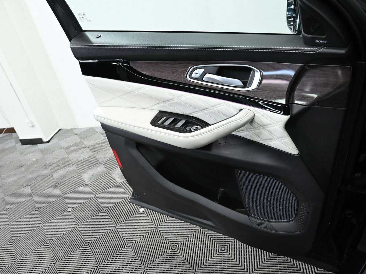 Купить EXEED VX с пробегом. Фото: #18