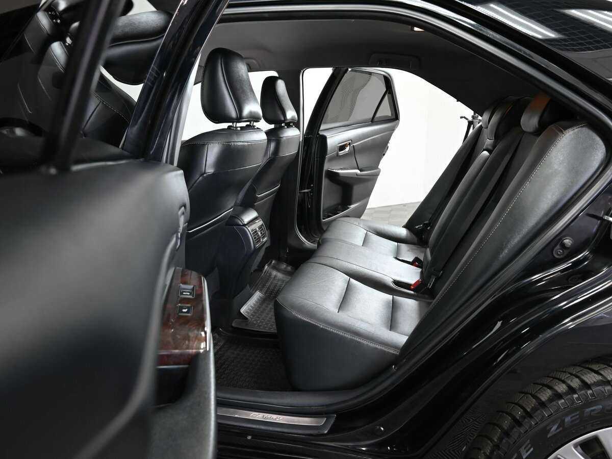 Продажа Б/У Тойота Камри. Фото: #5