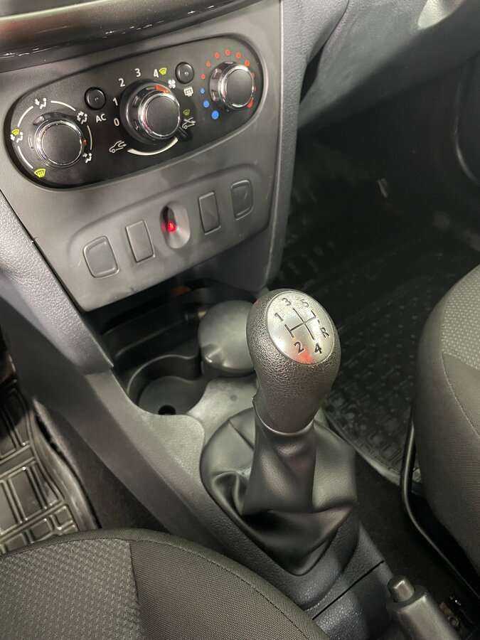 Продажа Б/У Рено Логан. Фото: #17