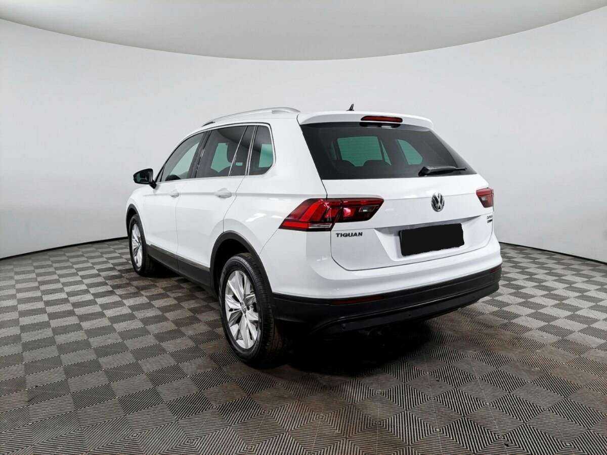 Купить Volkswagen Tiguan с пробегом. Фото: #6