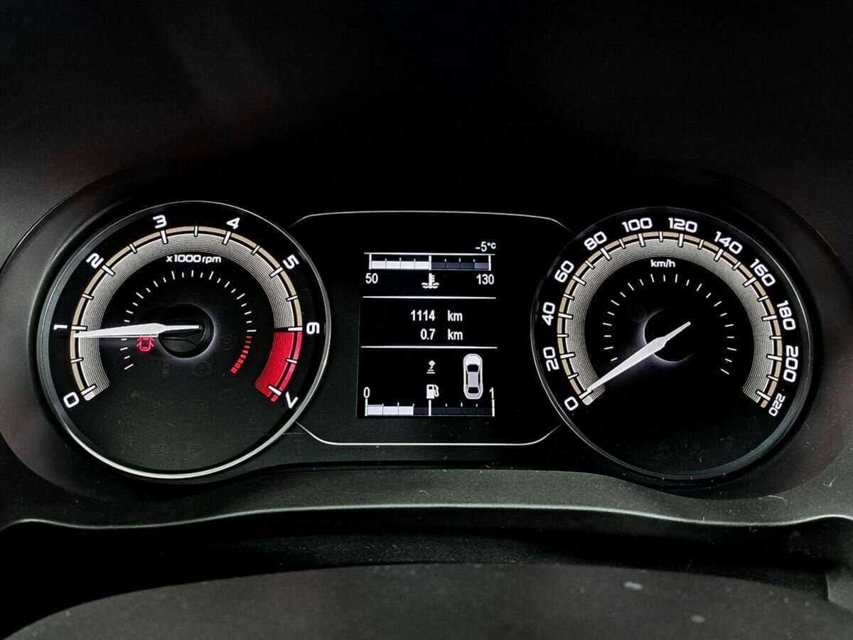 Купить Lada (ВАЗ) Vesta с пробегом. Фото: #8