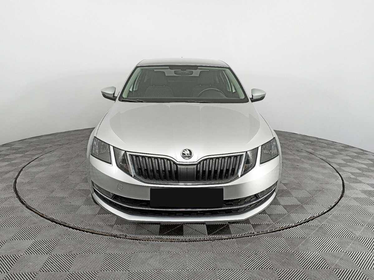 Купить Skoda Octavia с пробегом. Фото: #1